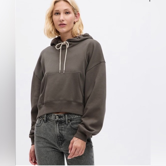 GAP Tops - GAP VintageSoft Cropped Hoodie